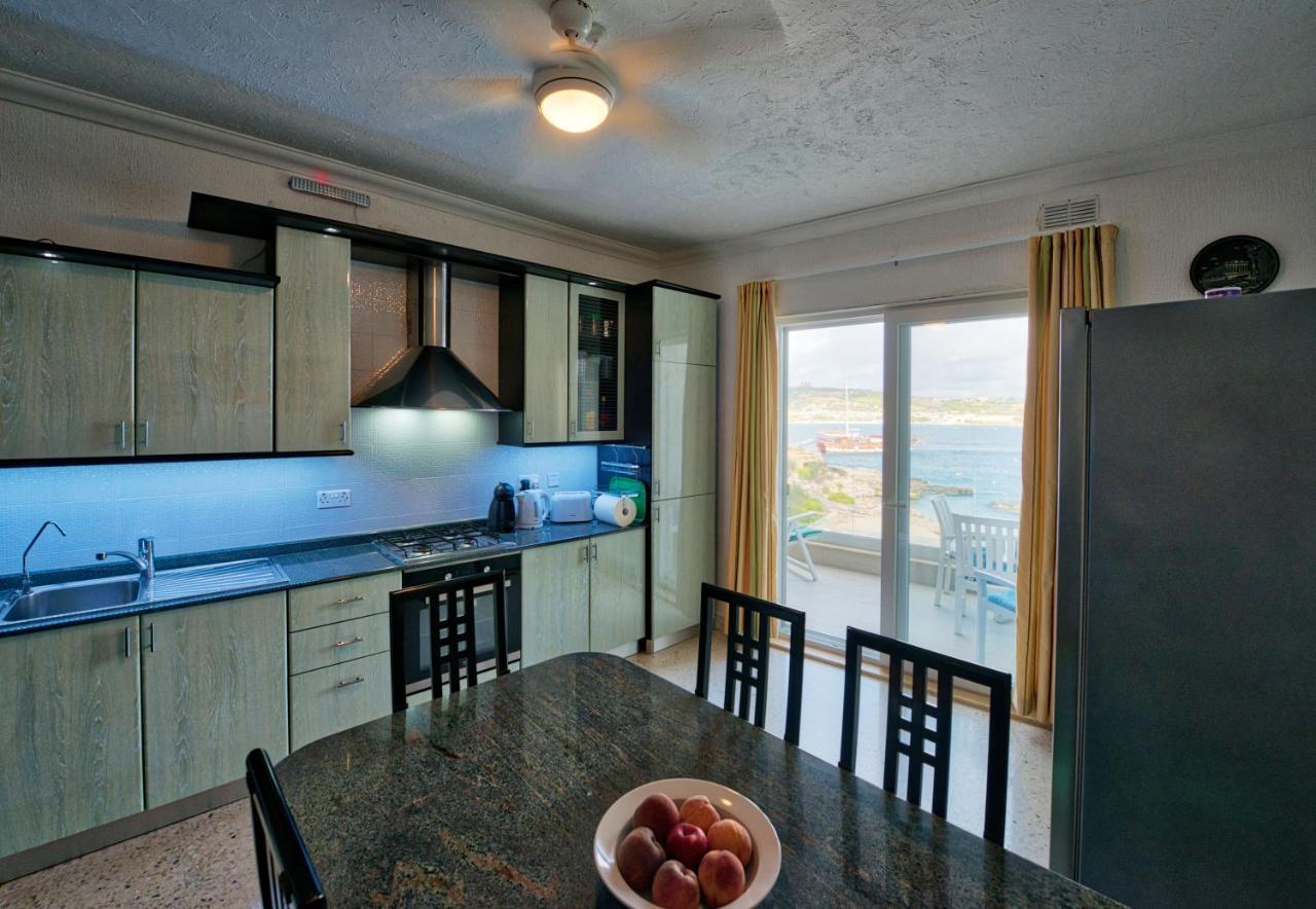 Beachfront With Seaviews Apartment No56 Award Winner Unbeatable Location For Closeness To The Sea Ideal For Guests Looking For Winter Spring And Autumn Breaks In Sunny Malta Also Ideal For Coastal Hikers 梅利哈 外观 照片